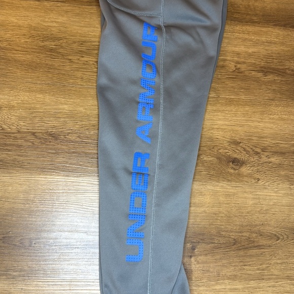 Under Armour Storm Cold Gear Loose Gray Blue Logo Joggers Sweatpants Youth Large - Picture 3 of 10
